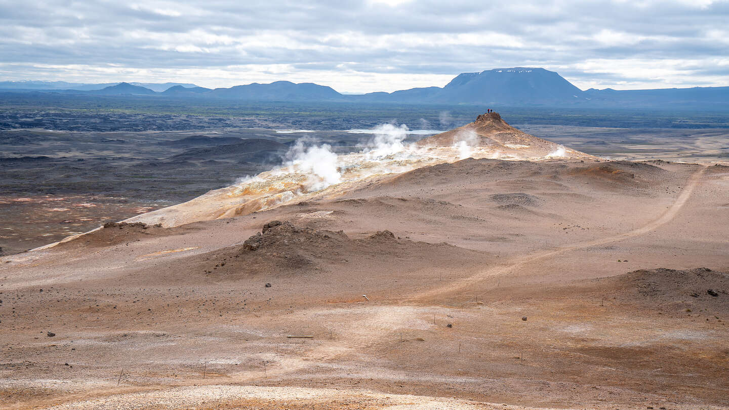 Along the Mt. Námafjall hike